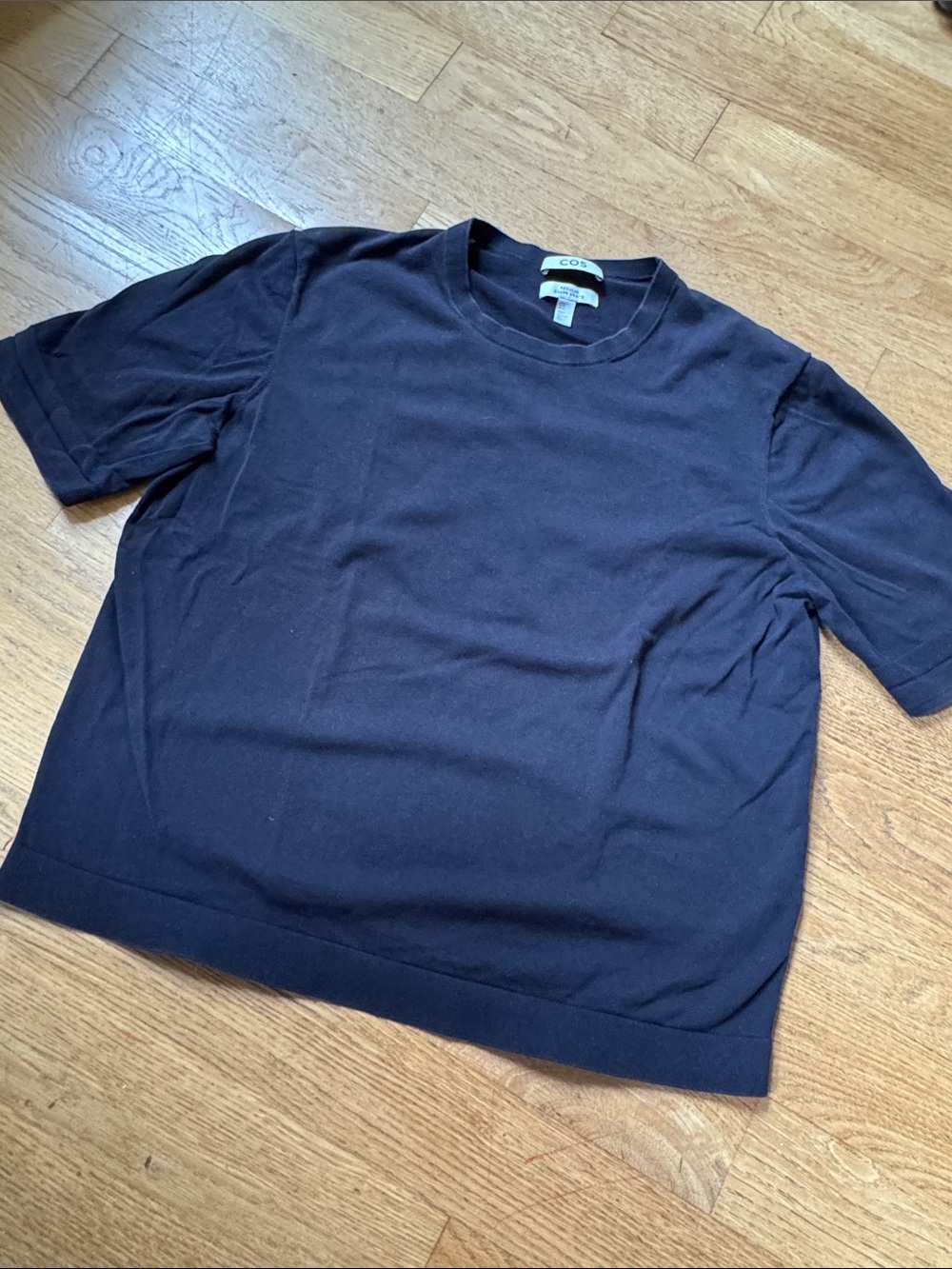 COS Men's Short-Sleeve Crewneck Tee in Navy